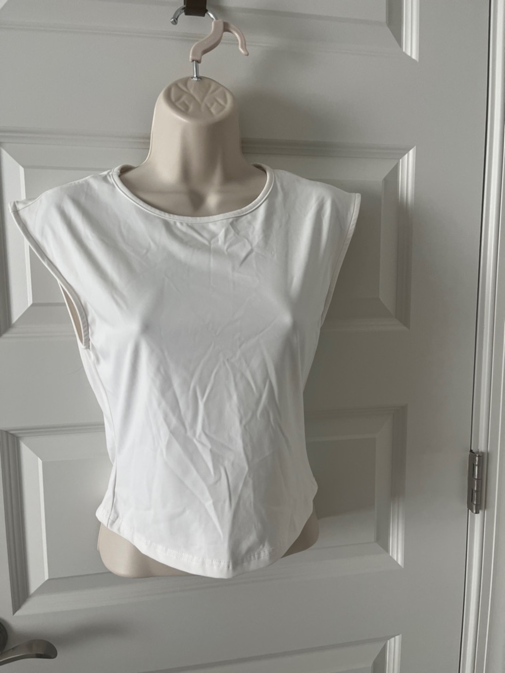 Classic White Crewneck Sleeveless Tank Top